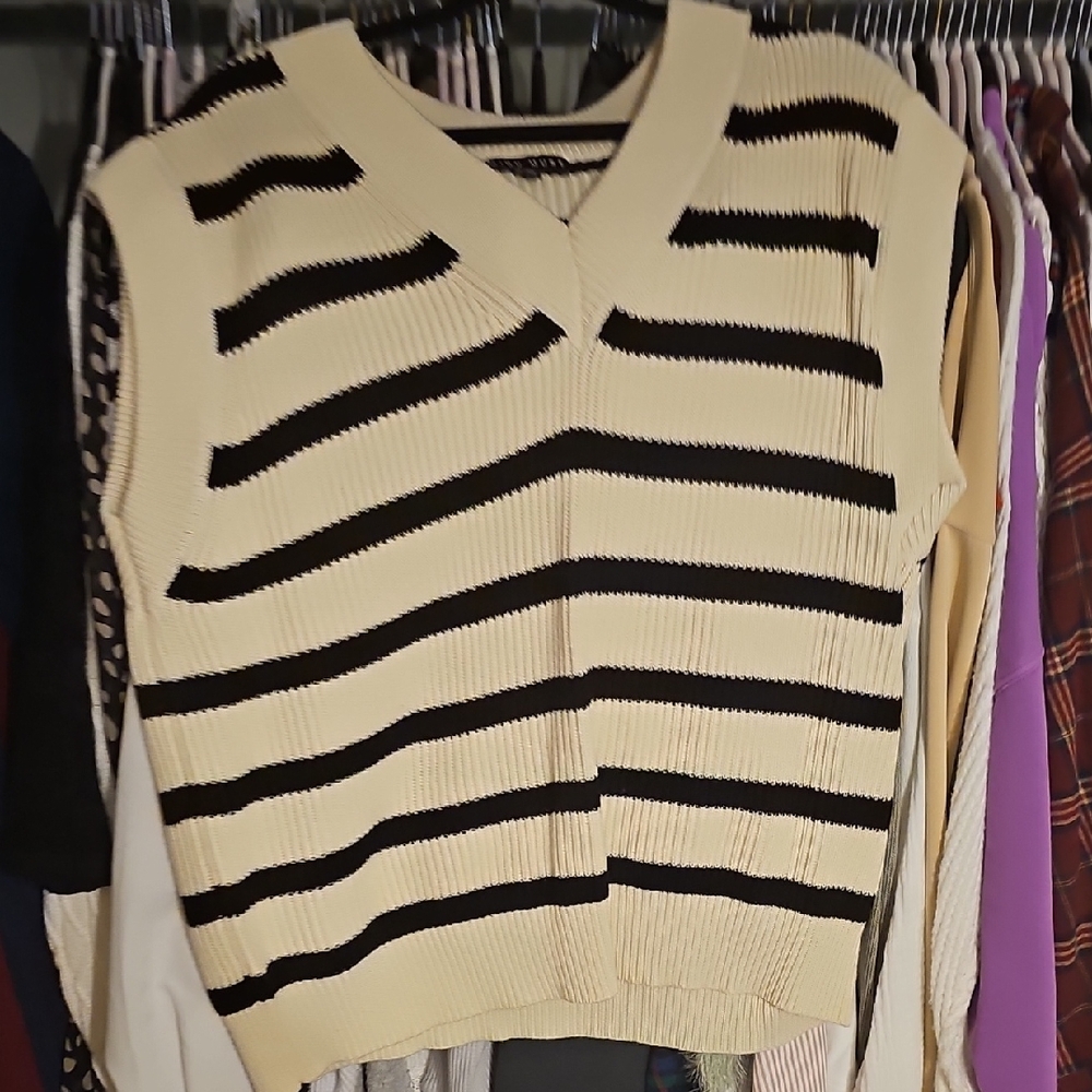 Elegant V-Neck Striped Sweater Vest